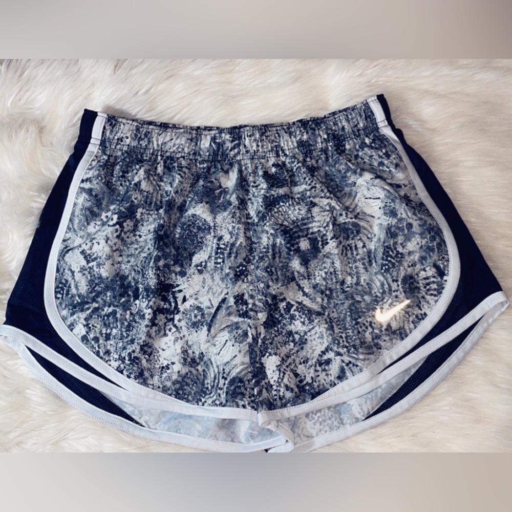 New Small Nike Running Shorts